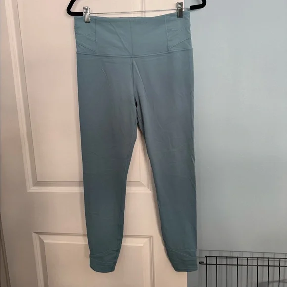 Athleta elation tight - Picture 1 of 3